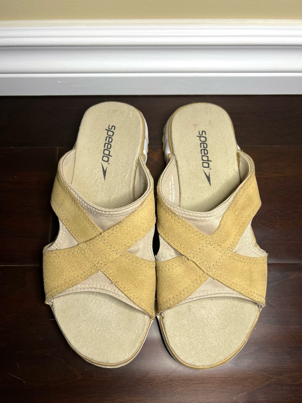 Speedo Women’s Tan-Beige Crisscross Slide Sandals